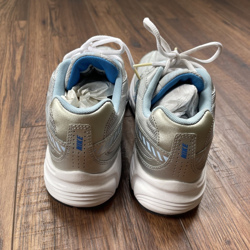 Nike Initiator Women Size 8.5 Running Sneakers Metallic Silver Ice Blue New - Picture 5 of 13